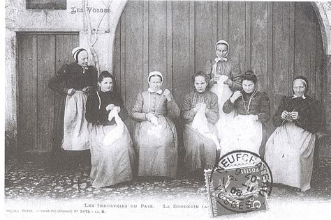 Saint Dié des Vosges SAINT 88 les Brodeuses à l oeuvre vers