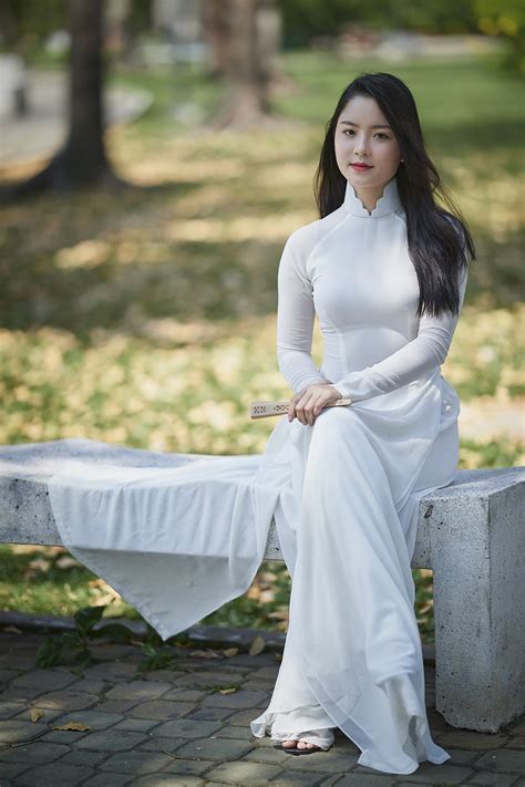 Vietnamese Girl Ao Dai