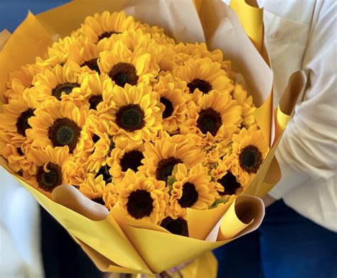 50 SUNFLOWERS HAND-CRAFTED BOUQUET