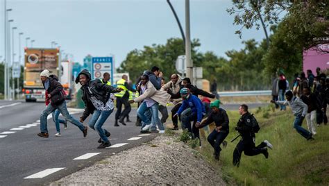 Calais Migrant Crisis Extra Police Dispatched To French Border City