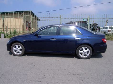 Toyota Mark X 2004 2005 2006 седан 1 поколение X120 технические