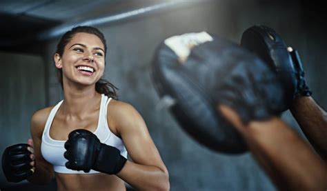 How To Wrap Your Hands For Boxing Correctly Watch Video Now