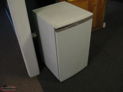 Mini Bar Fridge Avalon Newfoundland Labrador Nl Classifieds