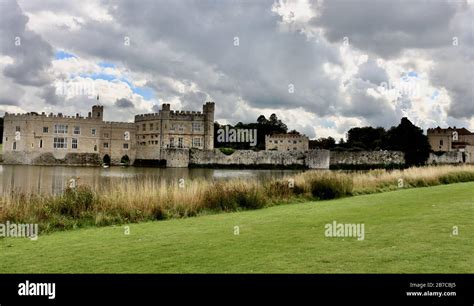 Leeds Castle, England Stock Photo - Alamy