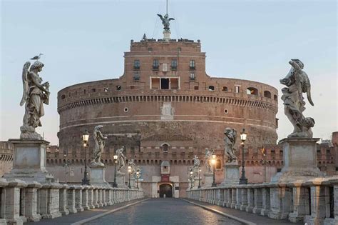 Castel Sant Angelo Mostra Papi E Santi Delle Marche Eurocomunicazione