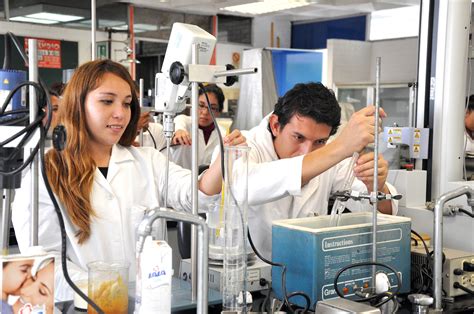 Reacreditan Las Carreras De IngenierÍa QuÍmica Y En Alimentos De La Fes