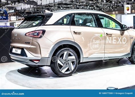 Hyundai Nexo Hydrogen Fuel Cell Powered Crossover Suv Brussels Motor