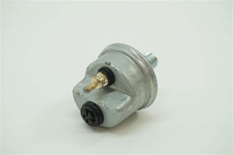 Mercedes Oil Pressure Switch On Oil Filter Housing URO 0065429417 006