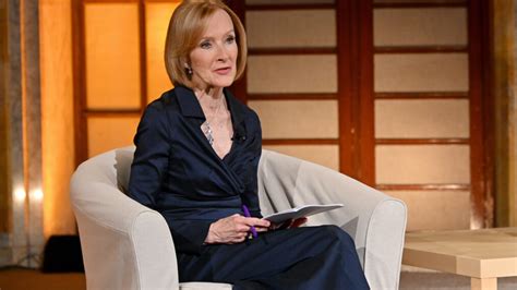 Judy Woodruff Will Step Down as PBS 'NewsHour' Anchor Next Month