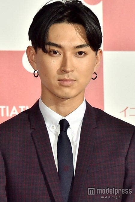 画像18 F4“西門総二郎”松田翔太「花のち晴れ」出演でファン興奮「色気すごい」「神々しい」杉咲花に壁ドンも モデルプレス