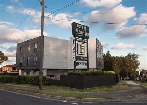 Best Price on Bankstown Motel 10 in Sydney + Reviews!