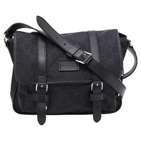 Gucci Black Gg Nylon And Leather Flap Messenger Bag At 1stdibs Gucci