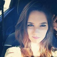 5 Hot Sexy Roline Walid Bikini Pics