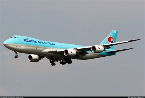 Hl Korean Air Boeing B F Photo By Severin Hackenberger Id