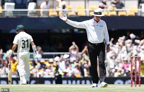 Ashes Ricky Ponting Slams Pathetic Officiating After Ben Stokes Dismisses David Warner