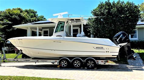 2015 Boston Whaler 280 Outrage Centre Console For Sale YachtWorld