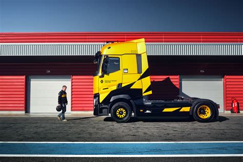 Renault Truck T High RSR On Behance