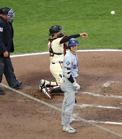 大谷翔平が不運な判定で2度見逃し三振「えん罪退場」で話題の球審は引き揚げる大谷にブチギレ Mlb写真ニュース 日刊スポーツ