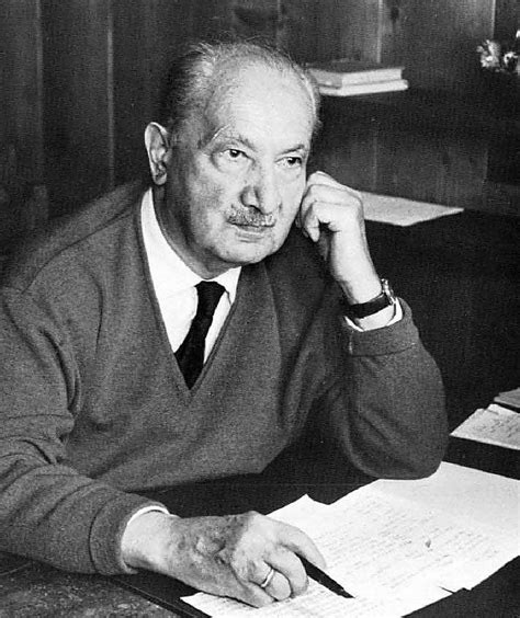 Construir Habitar Pensar Heidegger Resumen Behance