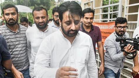 ED Files Chargesheets Against AAP MLA Amanatullah Khan In Waqf Board