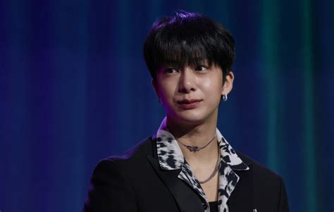 Monsta X S Hyungwon Announces Military Enlistment