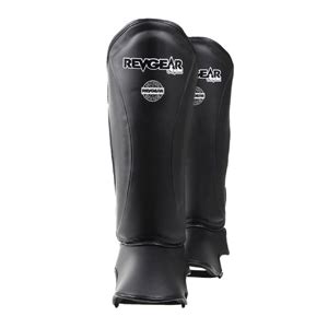 10 Best MMA Shin Guards Reviewed & Compared (2024)