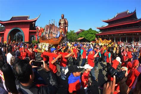 Potret Kemeriahan Festival Arak Arakan Cheng Ho 2024 Di Semarang