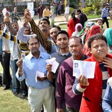 Uttarakhand Assembly Elections 2017 68 Per Cent Voting Till 5 Pm