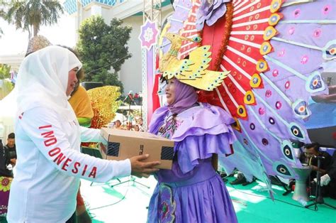 Ribu Masyarakat Jatim Meriahkan Jalan Sehat Muharram H