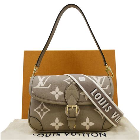 LOUIS VUITTON Diane Monogram Leather Bicolor Shoulder Bag