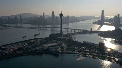 Tourist Dies in World’s Highest Bungee Jump Off Macau Tower