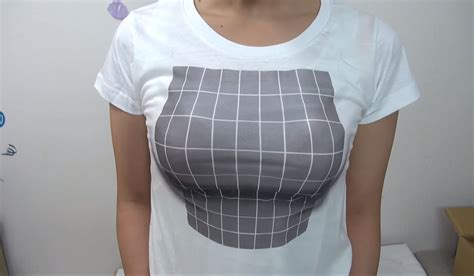 Busted This T Shirt Uses Optical Illusion To Give The Wearer A Boob Job Extra Ie