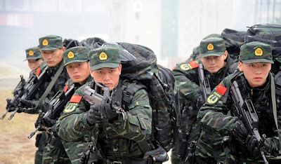 Chinese Special Armed Police Force in Training New Combat Uniforms ...