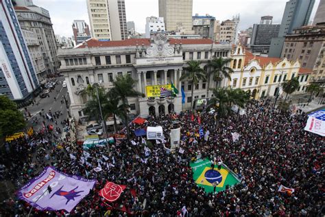 Carta Em Defesa Da Democracia Suspende Coleta De Assinaturas A Partir