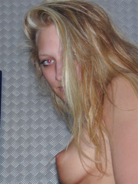Amateur German Blonde Wife Exposed Porn Pic