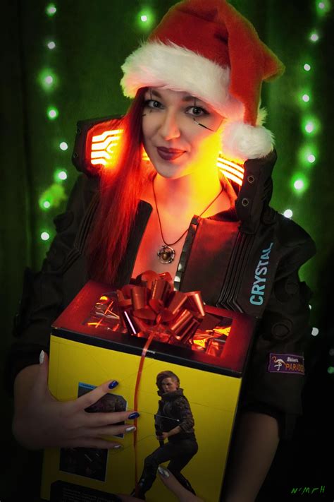 Christmas Cyberpunk 2077 cosplay by n1mph : r/cyberpunkgame