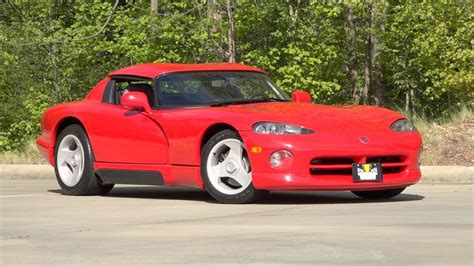 136174 1994 Dodge Viper Rt 10 Youtube