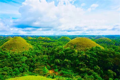 Bohol - Discover the Natural Beauty and Cultural Richness