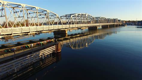 Scenic Aerial View of Sturgeon Bay Bridge. 1297511 Stock Video at Vecteezy