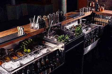 20 Cocktail Stations For A Bar