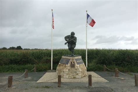 Richard D. Winters Leadership Memorial - Sainte-Marie-du-Mont ...