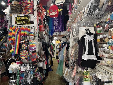 6 Shops In Atlanta For All Your Halloween Costume Needs