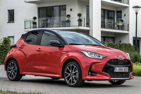 Kenteken Check HBX 52 N TOYOTA YARIS AutoWeek