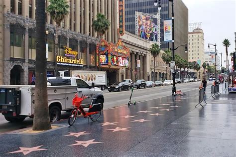 Hollywood Walk of Fame in Los Angeles - A Tribute to Legendary Figures ...