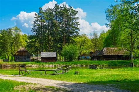 Muzeum Wsi Radomskiej Tu poznasz i poczujesz historię