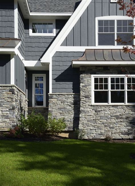 Cultured Stone® Textured Watertable Sills Gray Craftsman Home