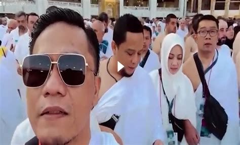 Gus Miftah Tawaf Bersama Ridwan Kamil Helmi Felis Selfie Saat Tawaf