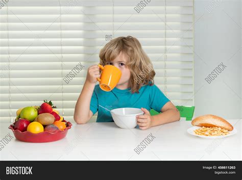 Kid Boy Eating Healthy Image & Photo (Free Trial) | Bigstock