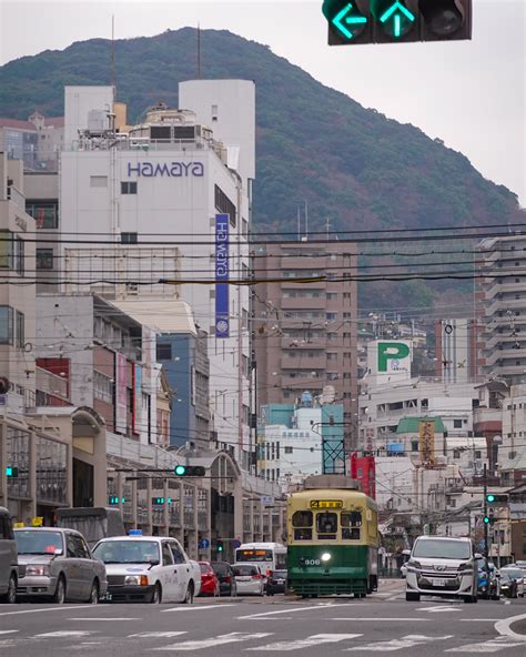 坂の街の路面電車 長崎 Yudai写真館