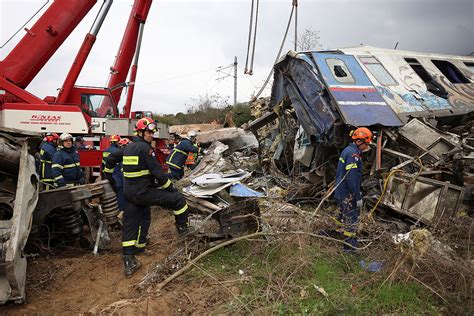 Hours After Deadly Train Crash Greece Agonizes Over What Went Wrong Businessworld Online